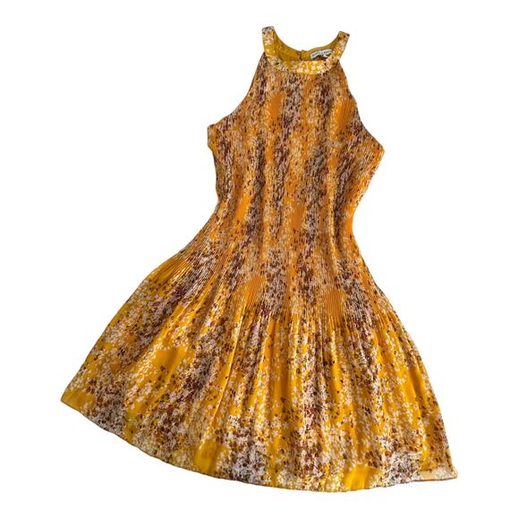 Maison d’Amelie Dresses & Skirts - Maison d'Amelie Yellow Floral Pleated Drop Waist Dress Women’s Large Halter Neck